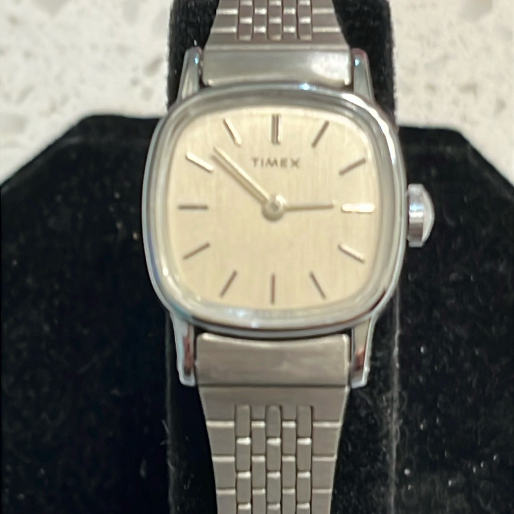 Vintage Timex Watch Women 22mm Silver Tone Square Dial Manual Wind 75